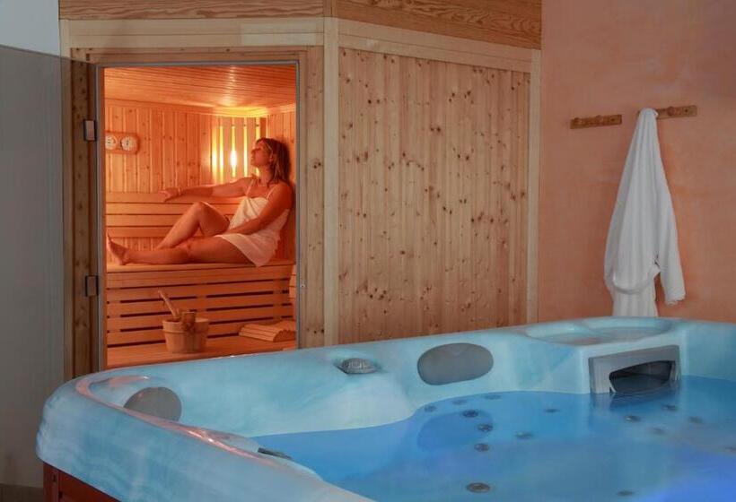 فندق Hôtel Le Vétiné