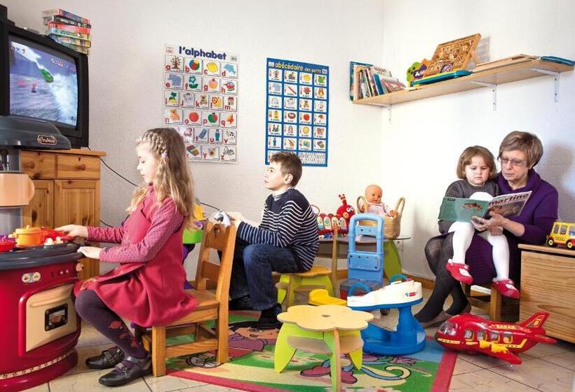 فندق Hôtel Le Vétiné