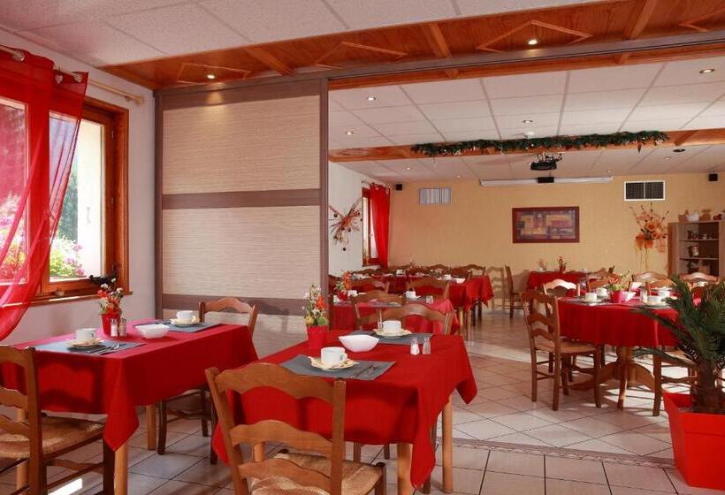 בית מלון כפרי Hôtel Le Vétiné