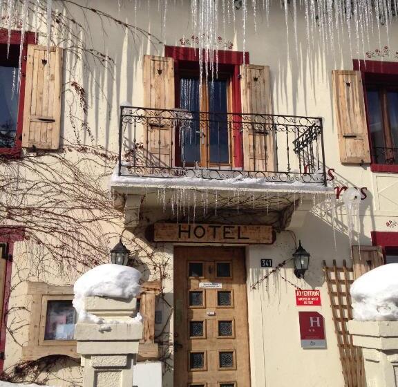 ホテル Hôtel Les Cimes