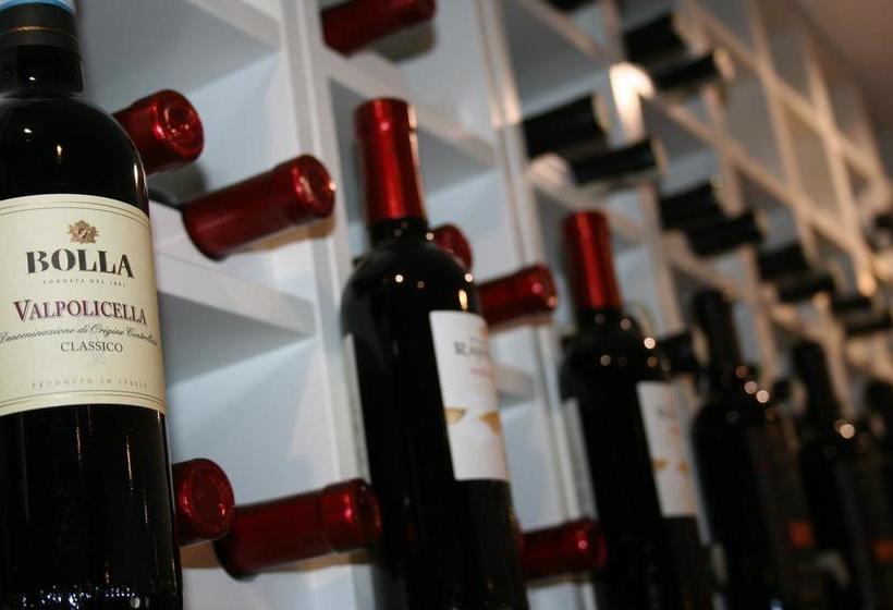 호텔 Hôtel Les Italiens