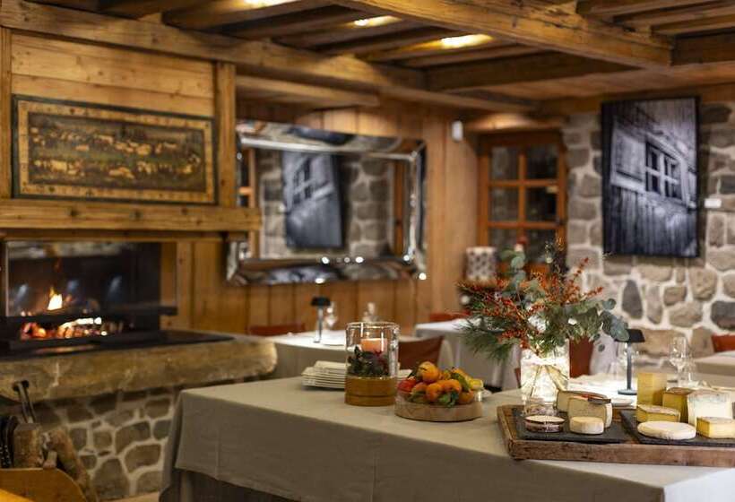 فندق Hôtel Les Servages D Armelle