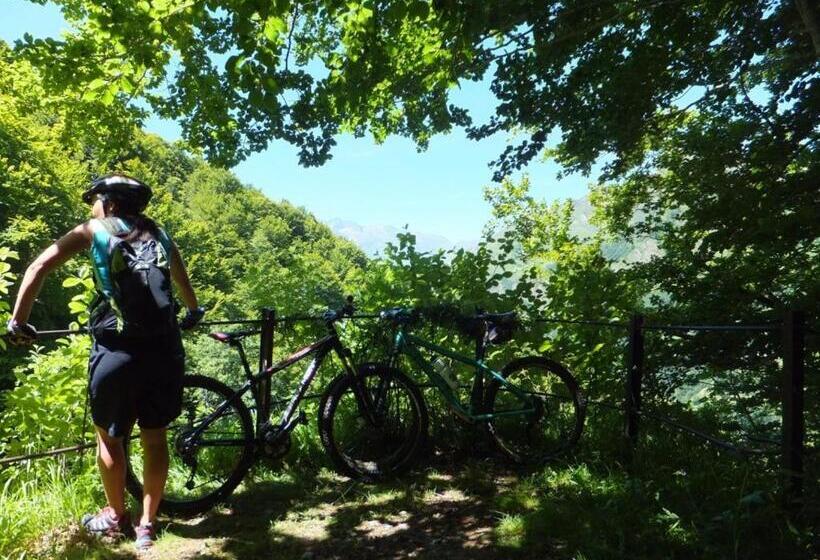 בית מלון כפרי Hôtel Les Templiers