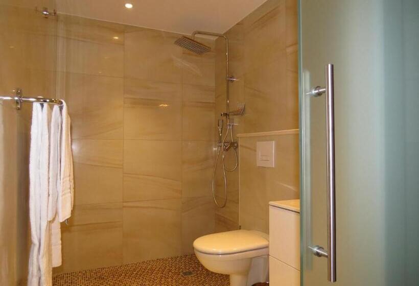 Отель Hôtel Mare E Monti