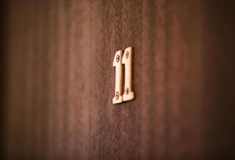 Отель Hôtel Mare E Monti