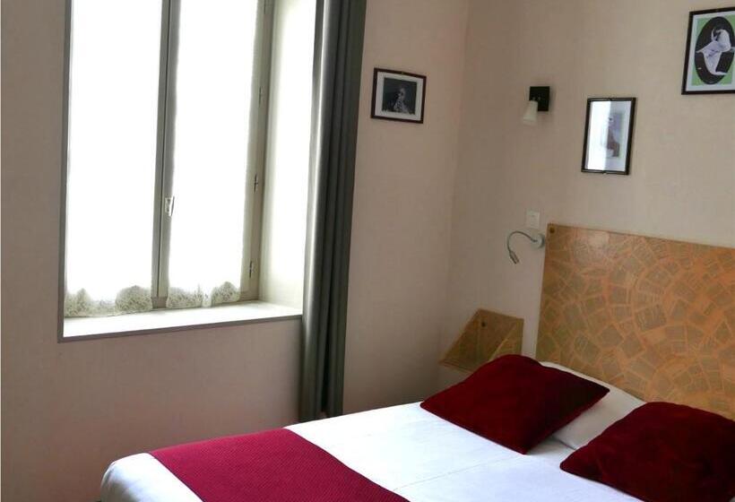 Отель Hôtel Mille Et Une Feuilles