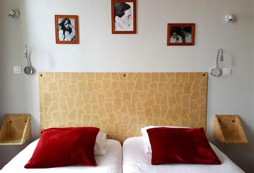 Отель Hôtel Mille Et Une Feuilles