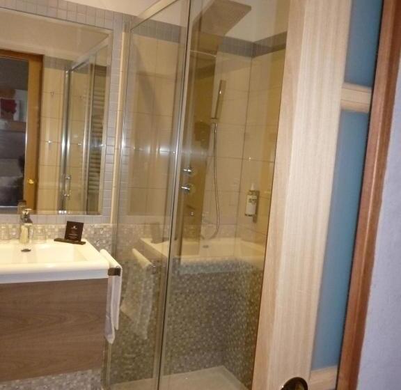 בית מלון כפרי Hôtel Picardia