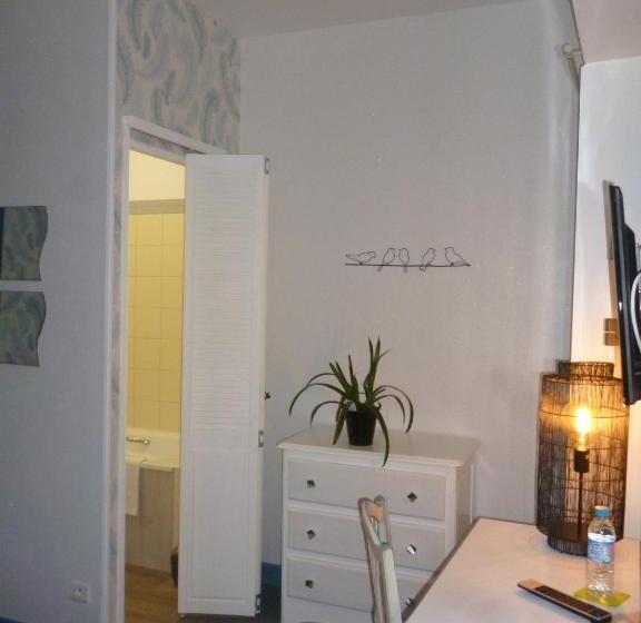 בית מלון כפרי Hôtel Picardia