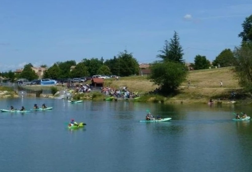 Отель Hôtel Restaurant Du Lac