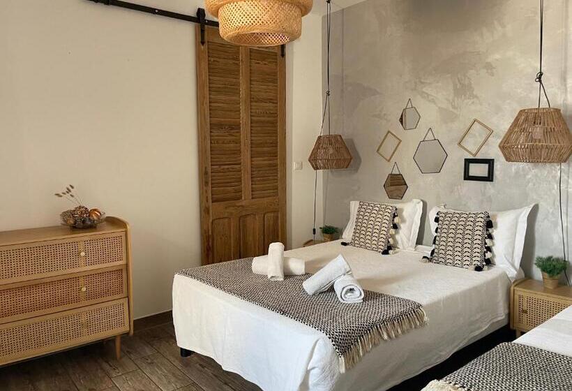 호텔 Hôtel Restaurant La Caravelle