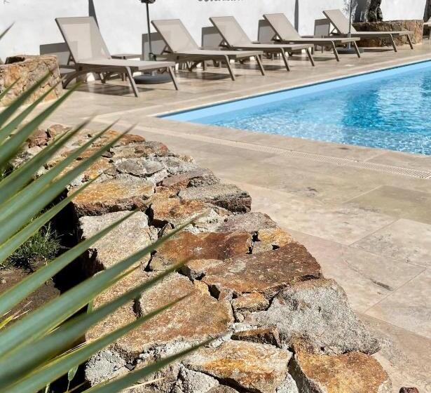 호텔 Hôtel Restaurant La Caravelle