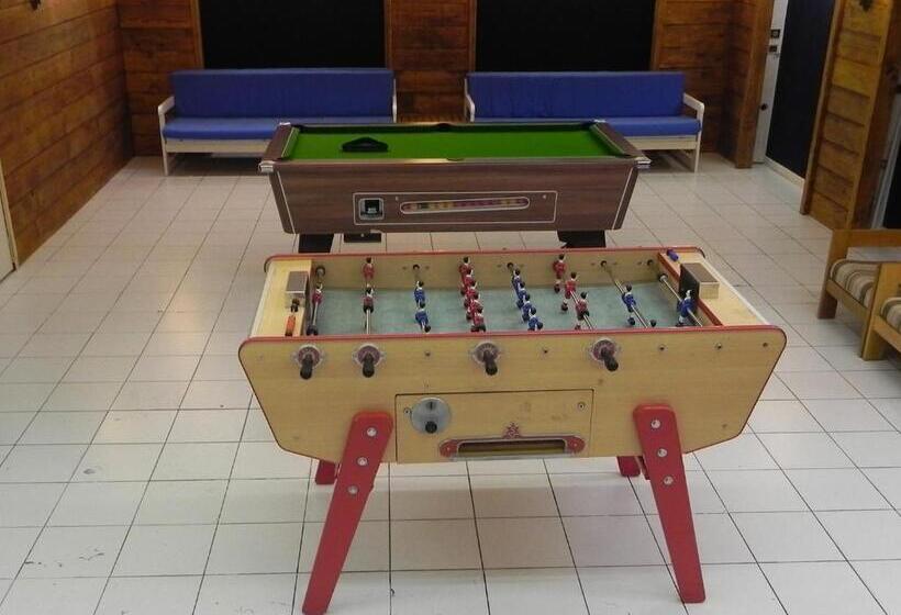 호텔 Hôtel Résidence Les Colchiques