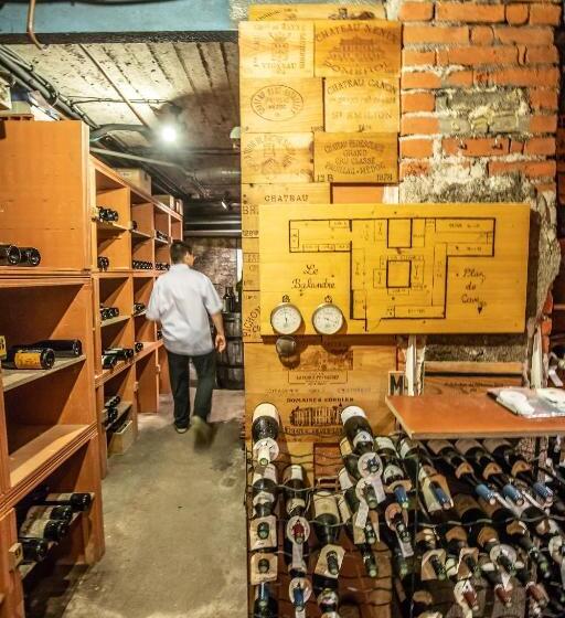 Отель Hôtel Terminus