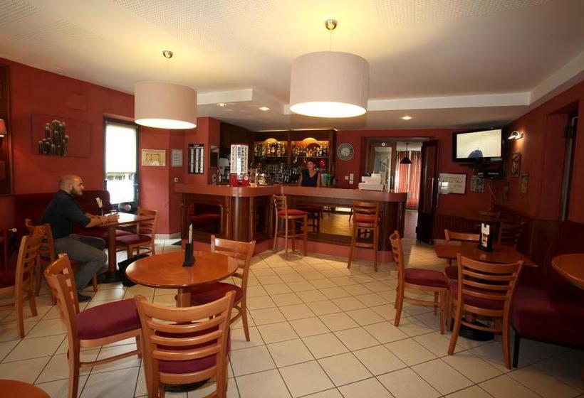 ホテル Hôtel Terminus