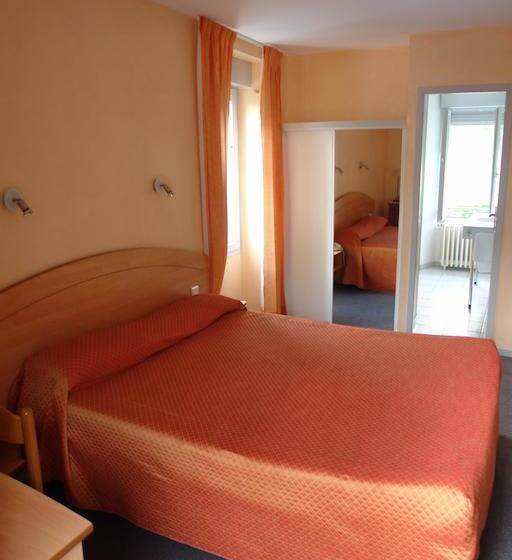 ホテル Hôtel Terminus