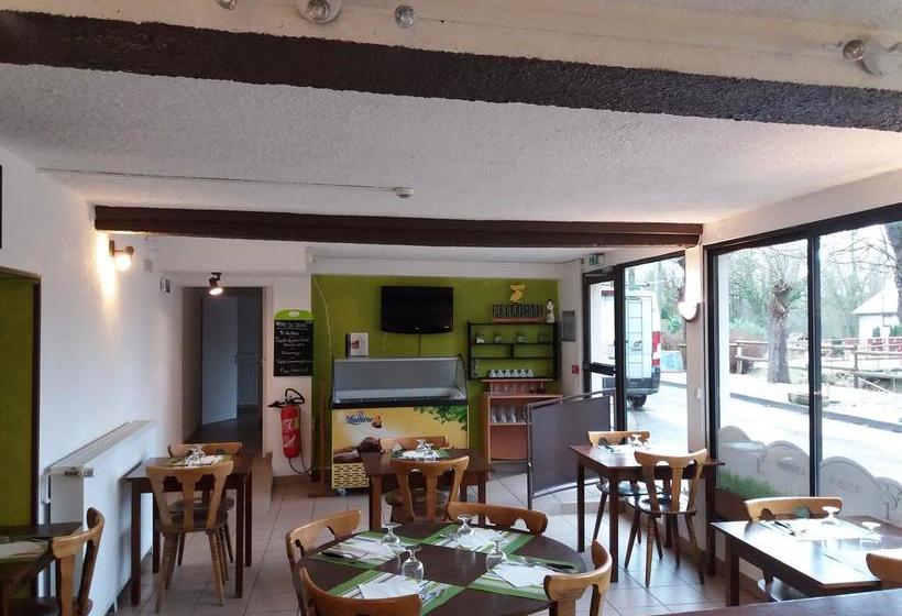 فندق Hôtel Restaurant De L Ecluse 79