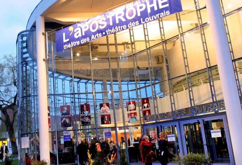 Отель Ibis Budget Cergy St Christophe