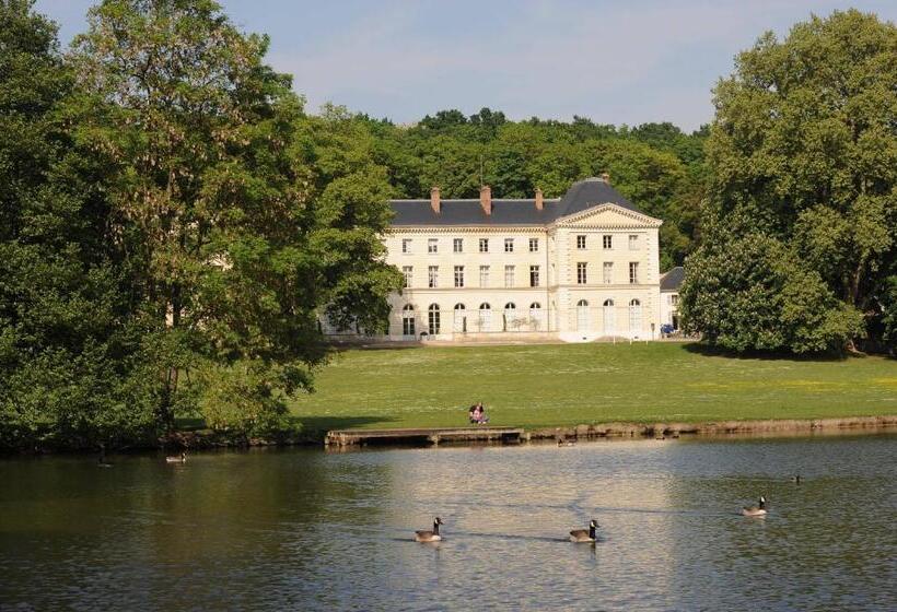 Отель Ibis Budget Cergy St Christophe