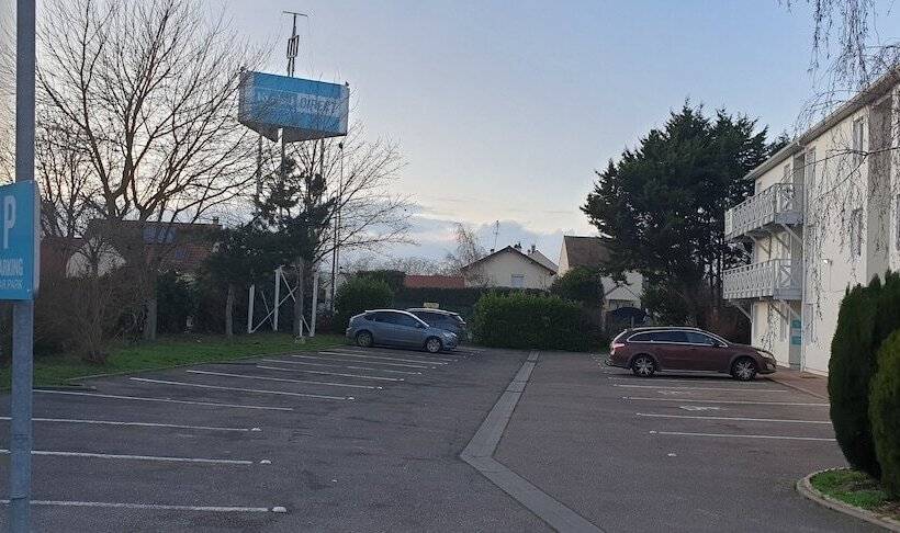 فندق Kyriad Direct  Poissy   Acheres