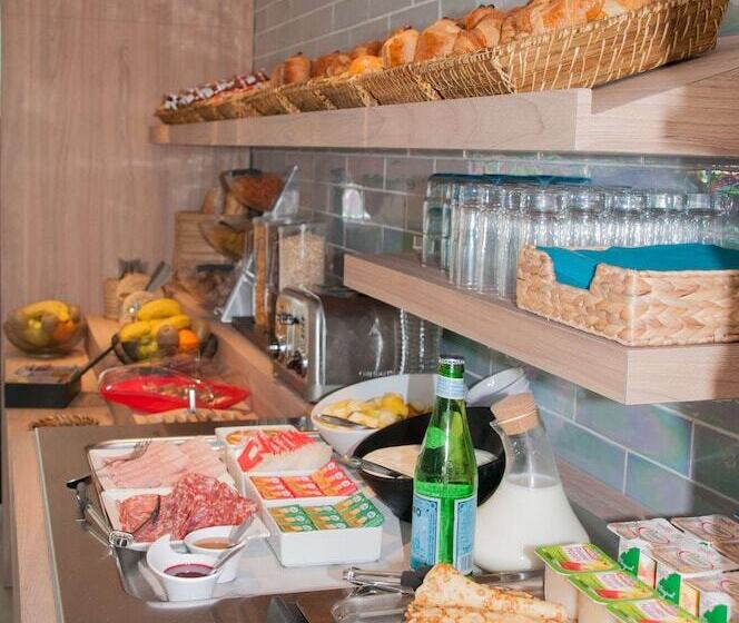 هتل Kyriad Montpellier Ouest St Jean De Védas   A709