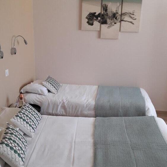 فندق Logis Hôtel Restaurant L Oustal