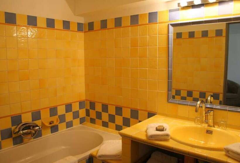 ホテル La Bastide Du Paradou