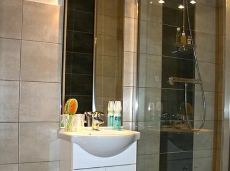 فندق La Caravelle