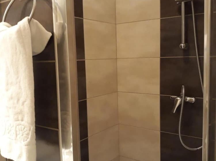 فندق La Caravelle