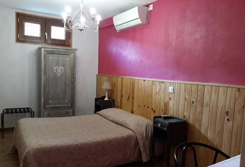 فندق La Caravelle