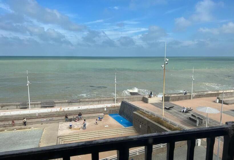 בית מלון כפרי La Maison Des Galets Sur Le Front De Mer