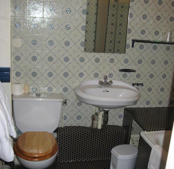 酒店 Hôtel Restaurant La Petite Auberge