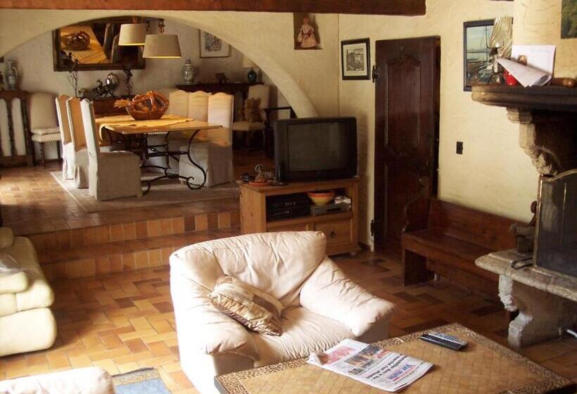 בית מלון כפרי Hôtel La Pierrerie