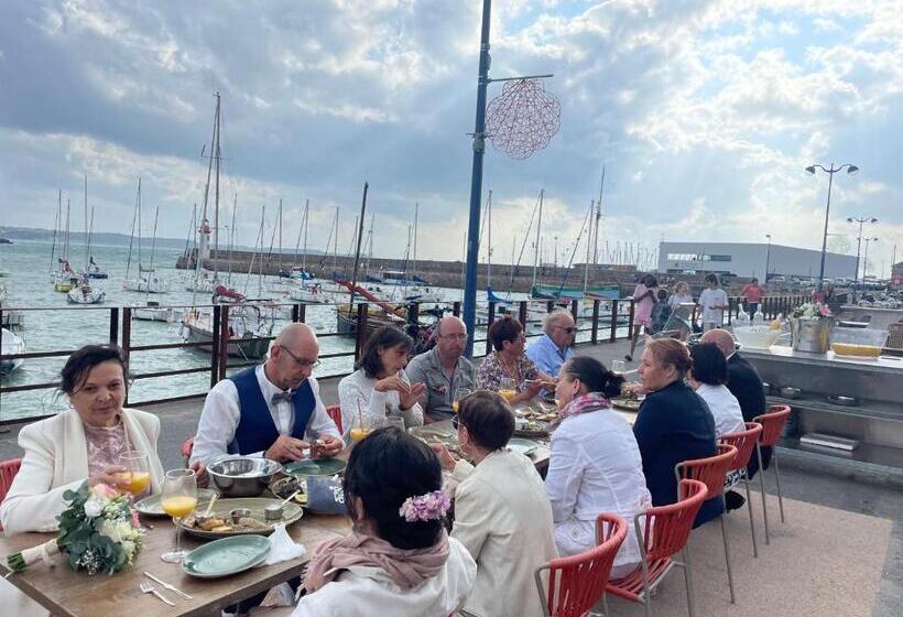 فندق La Table De Jeanne