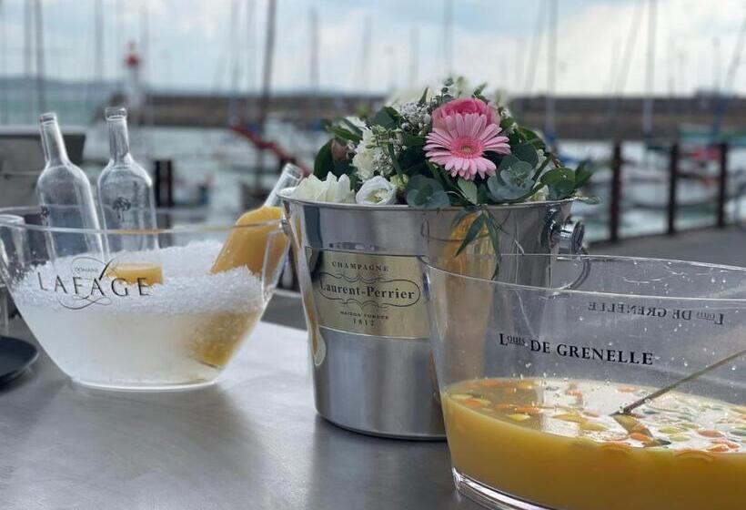 فندق La Table De Jeanne