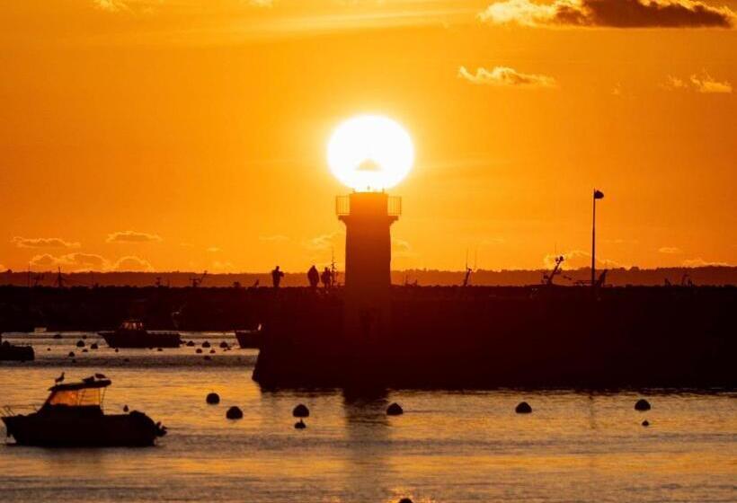 فندق La Table De Jeanne