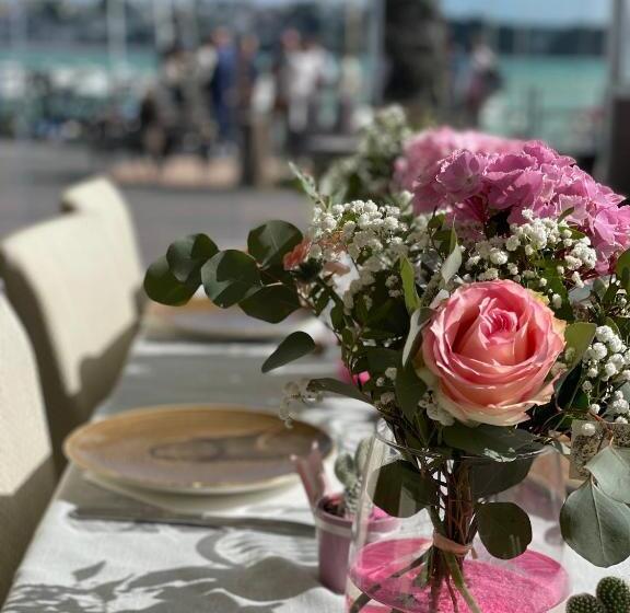 فندق La Table De Jeanne