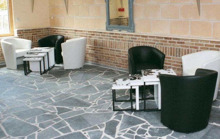 ホテル La Tour Des Lys