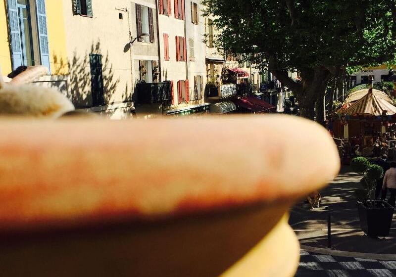 בית מלון כפרי La Victoire Boutique