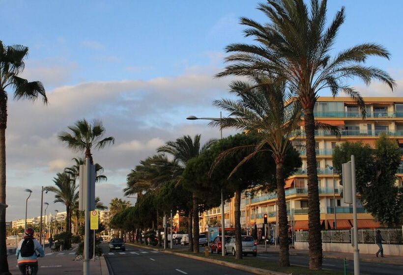 ホテル La Villa Des Oliviers