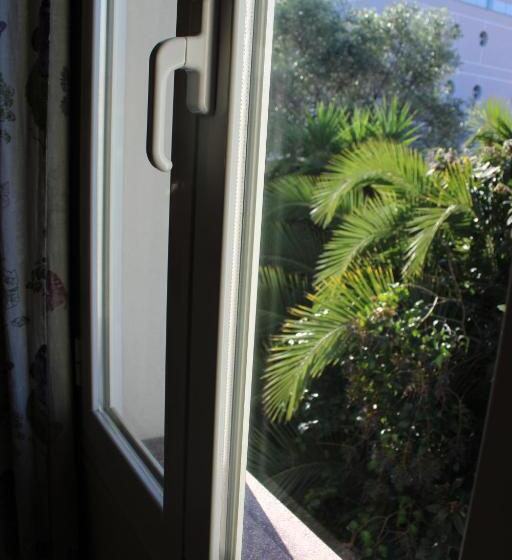 ホテル La Villa Des Oliviers