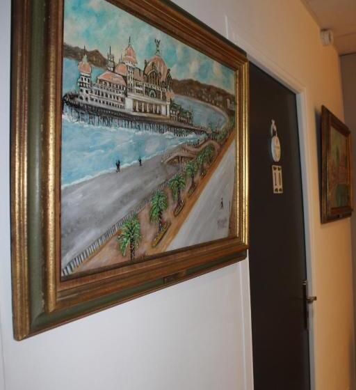 ホテル La Villa Des Oliviers