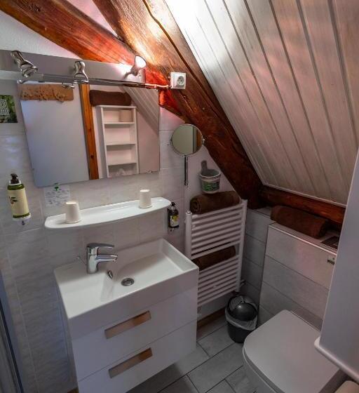 Отель Le Bouton D'or