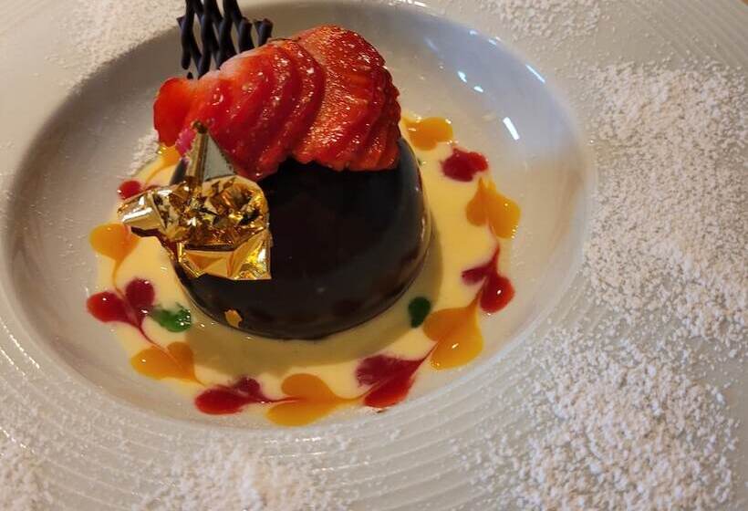 Отель Le Bouton D'or