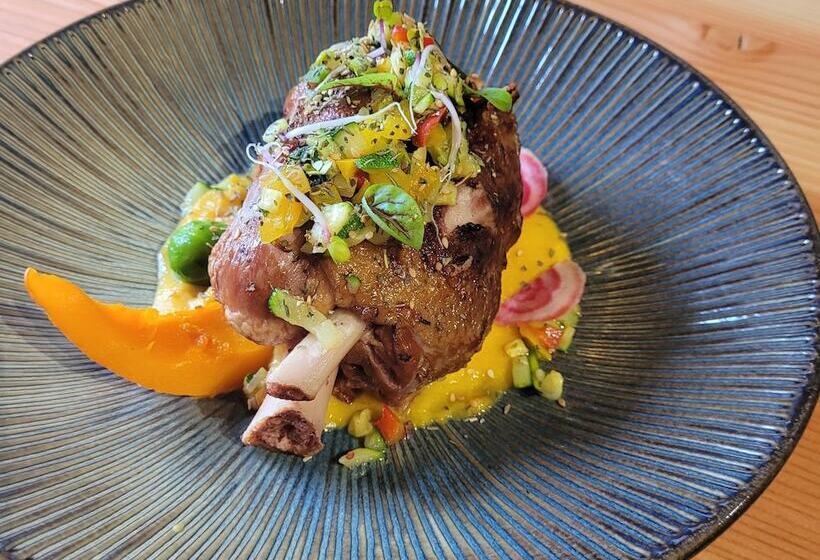 Отель Le Bouton D'or