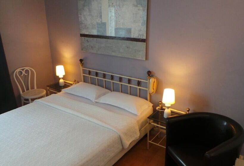 Отель Le Cambronne