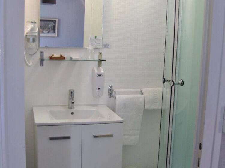 בית מלון כפרי Le Cassini Hôtel Restaurant