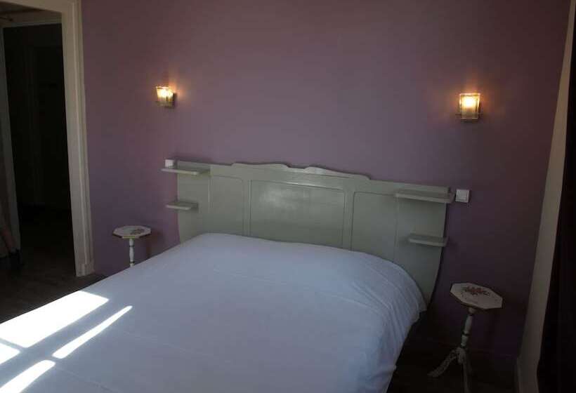 בית מלון כפרי Le Cassini Hôtel Restaurant