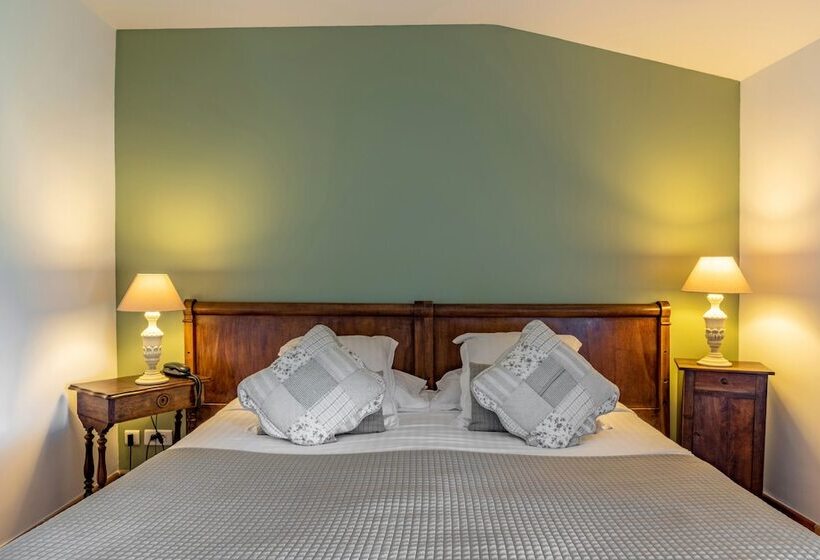 בית מלון כפרי Le Clos Du Buis