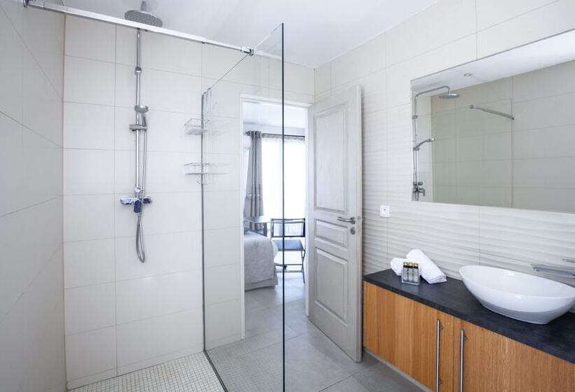 בית מלון כפרי Le Clos Du Buis